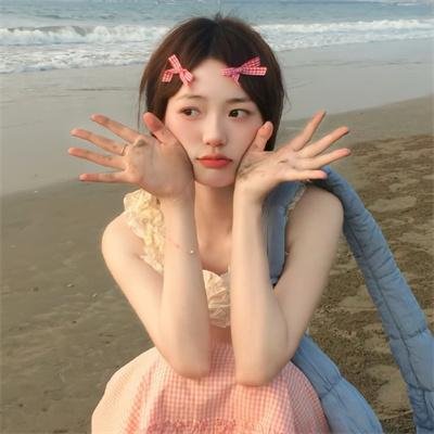 俄罗斯玩偶海报